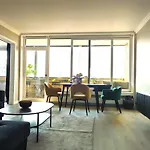 Large Apartment 55 M² ,View & Terrace Paris